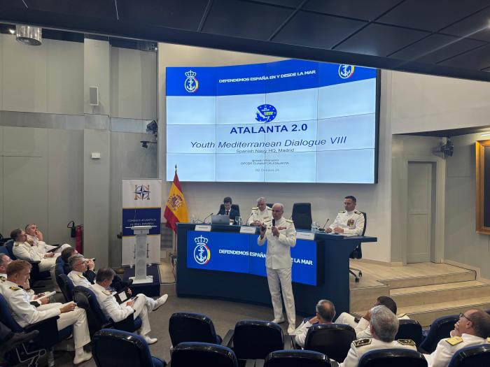 Operation Commander briefing about the evolution of ATALANTA