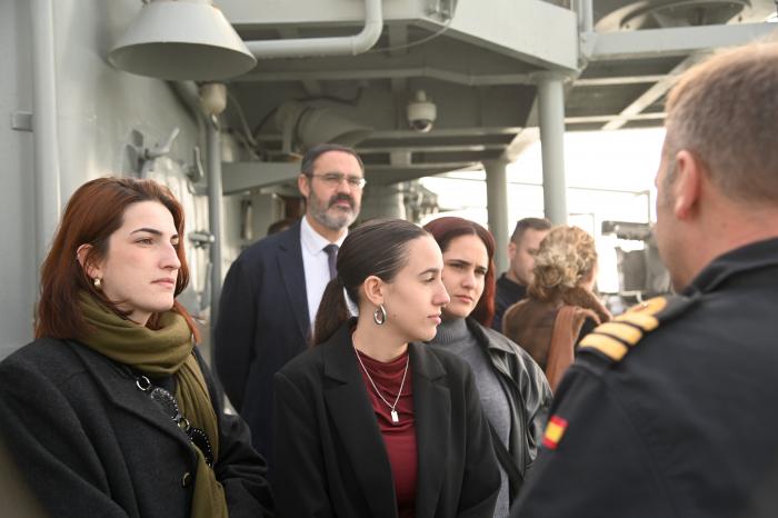 University of Alicante students during the visit to ESPS REINA SOFIA